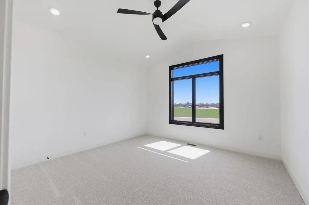 4817 N Bridgewood Court Wichita KS 67226