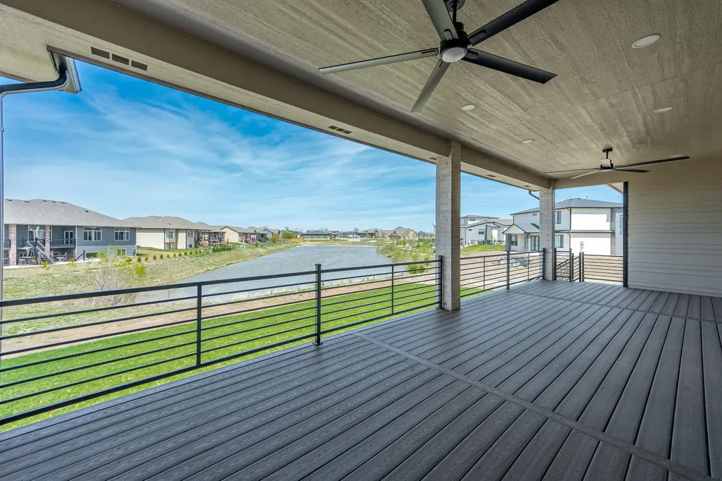 4817 N Bridgewood Court Wichita KS 67226