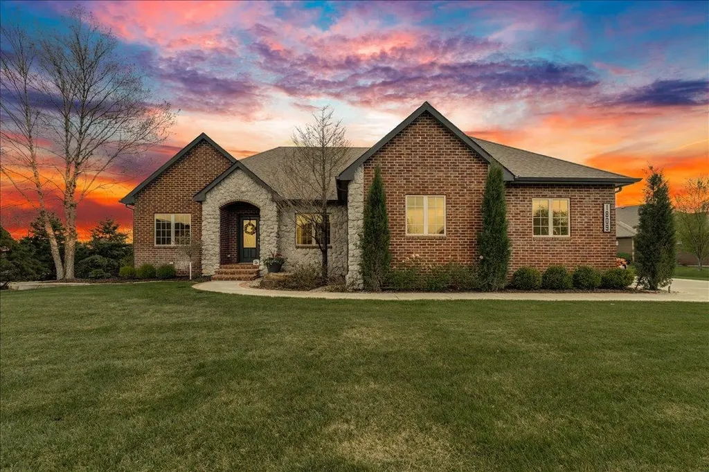 1809 E Elk Ridge Avenue Goddard KS 67052