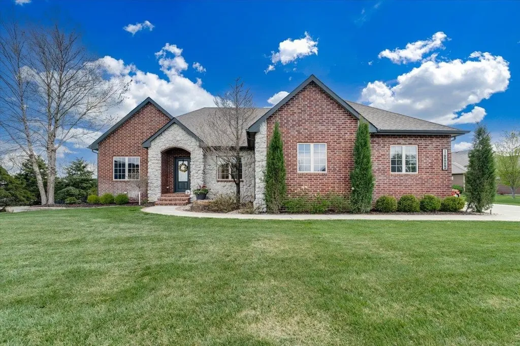 1809 E Elk Ridge Avenue Goddard KS 67052