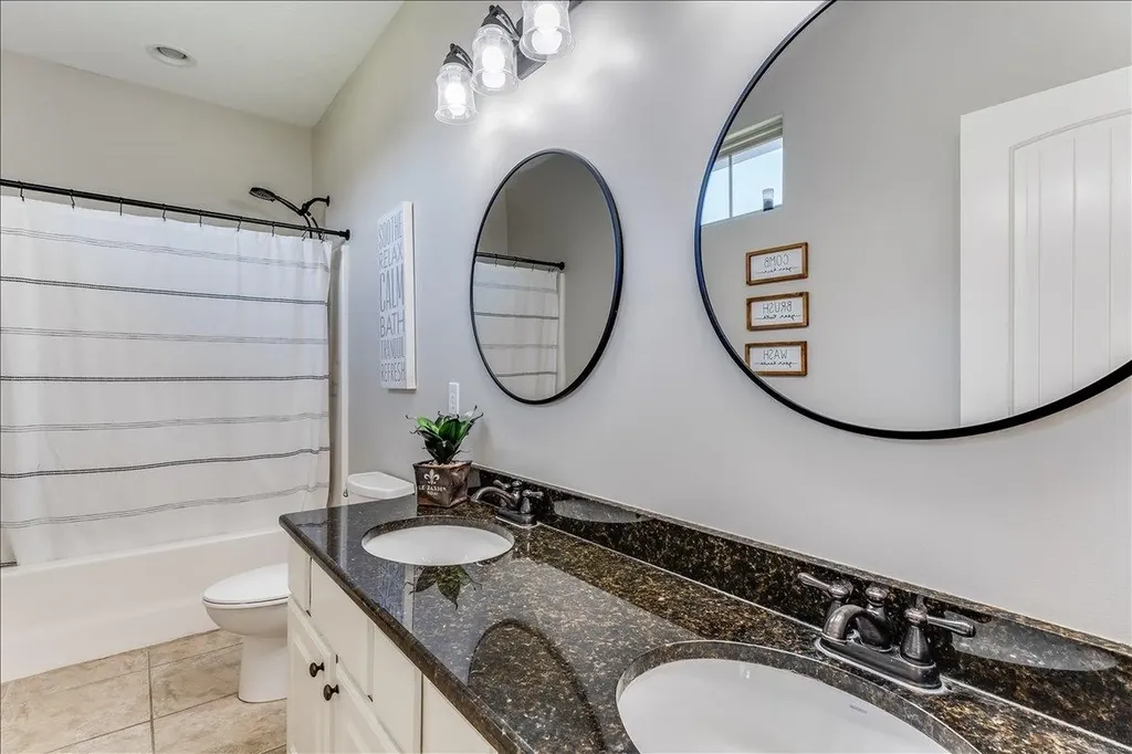 1809 E Elk Ridge Avenue Goddard KS 67052
