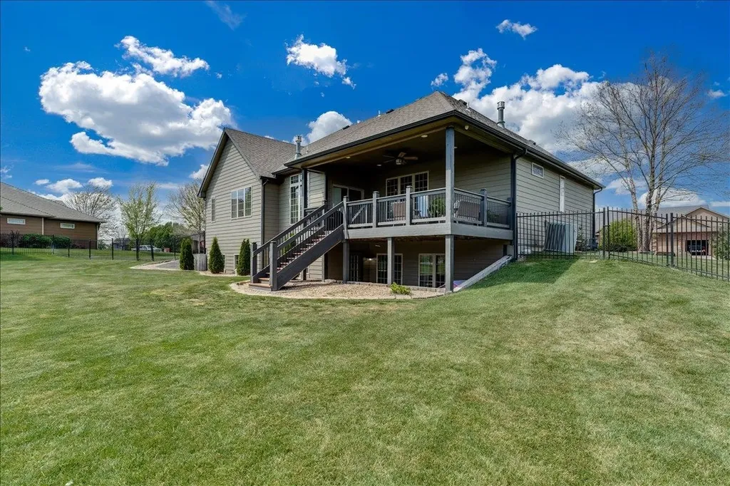 1809 E Elk Ridge Avenue Goddard KS 67052