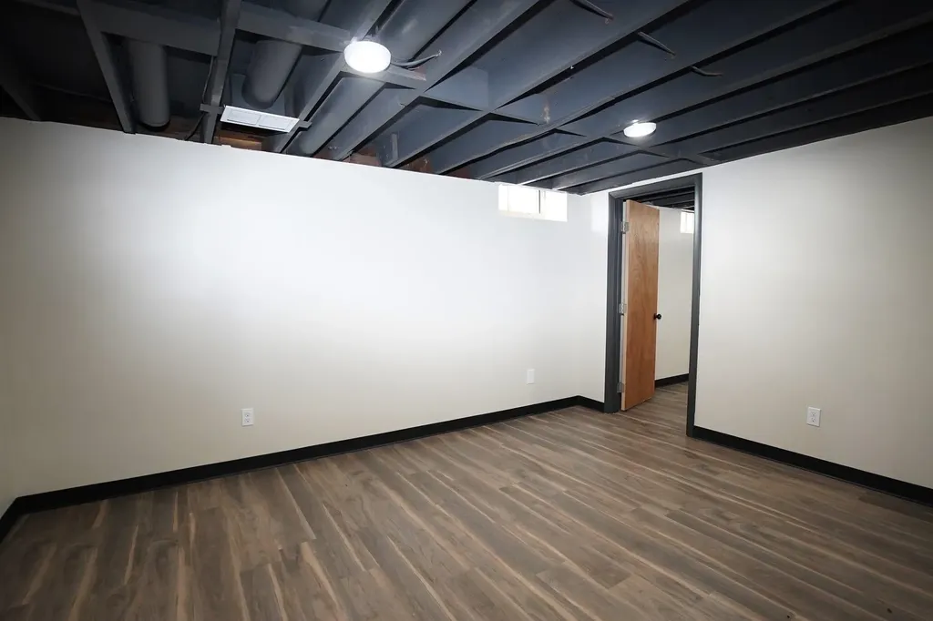 8149 E Zimmerly Street Wichita KS 67207-3253