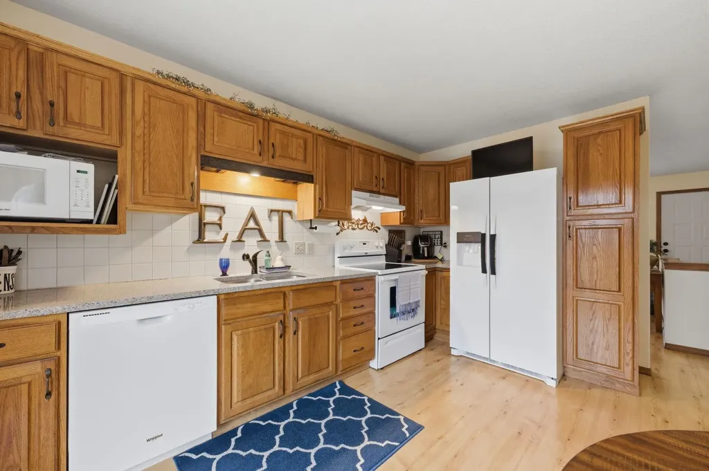 203 E 4th Avenue Cheney KS 67025