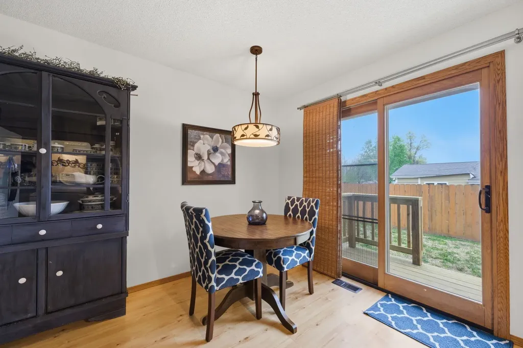 203 E 4th Avenue Cheney KS 67025