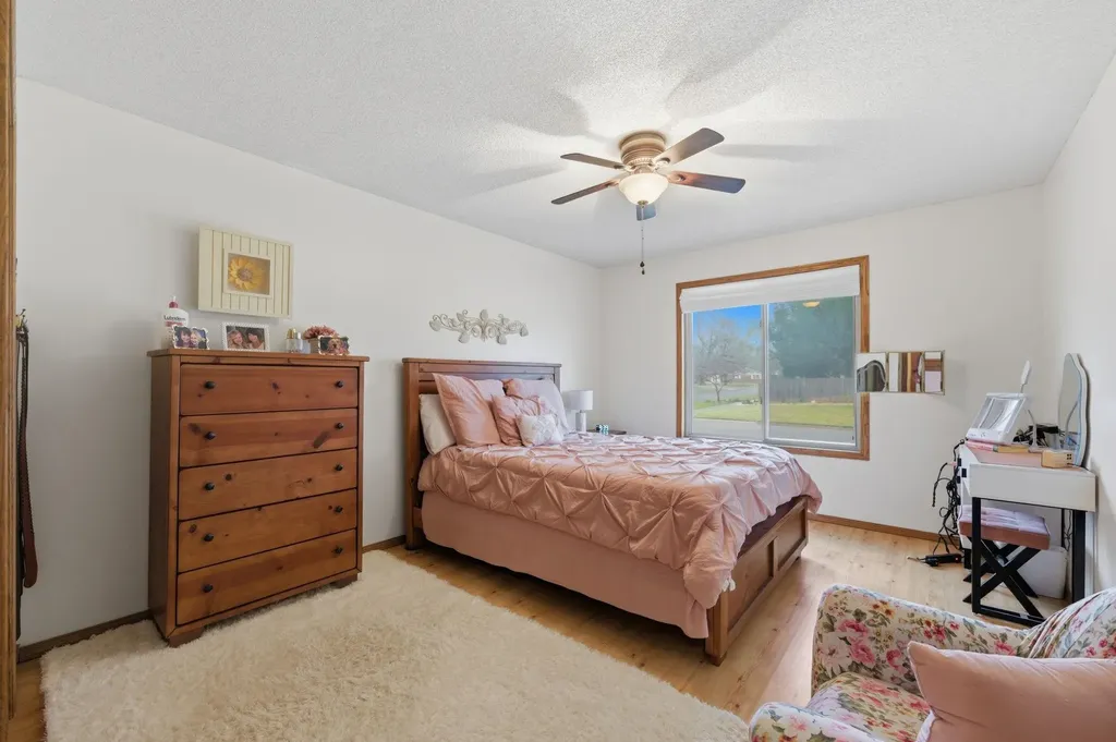 203 E 4th Avenue Cheney KS 67025