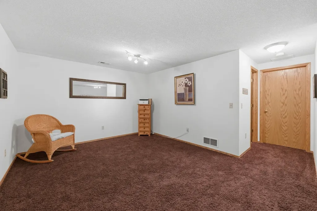 203 E 4th Avenue Cheney KS 67025