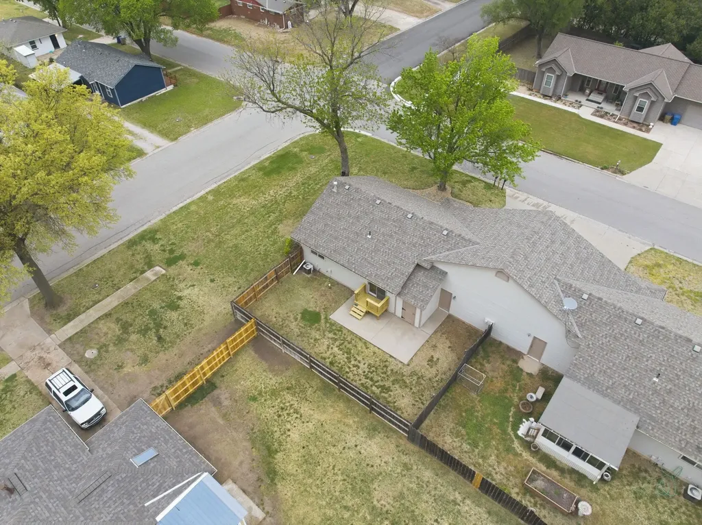 203 E 4th Avenue Cheney KS 67025