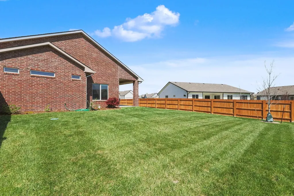 15513 E Hazel Nut Court Wichita KS 67230