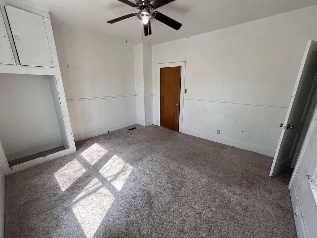 257 N Poplar Avenue Wichita KS 67214