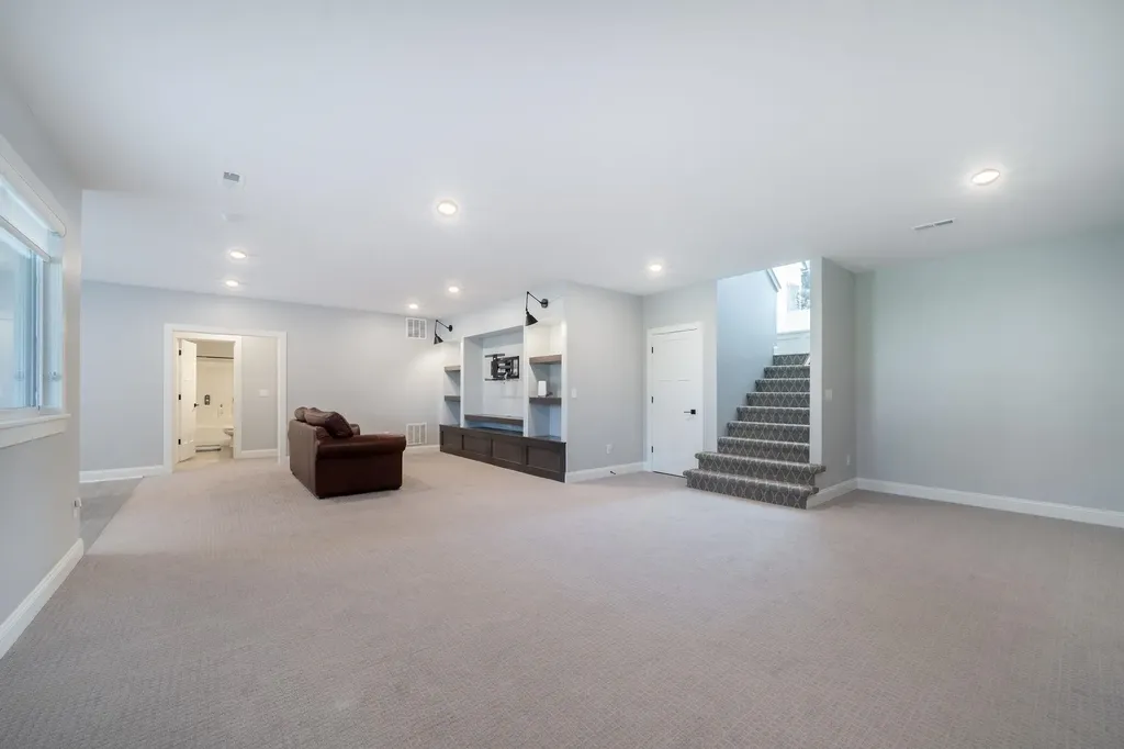 1604 N Shadow Rock Drive Andover KS 67002