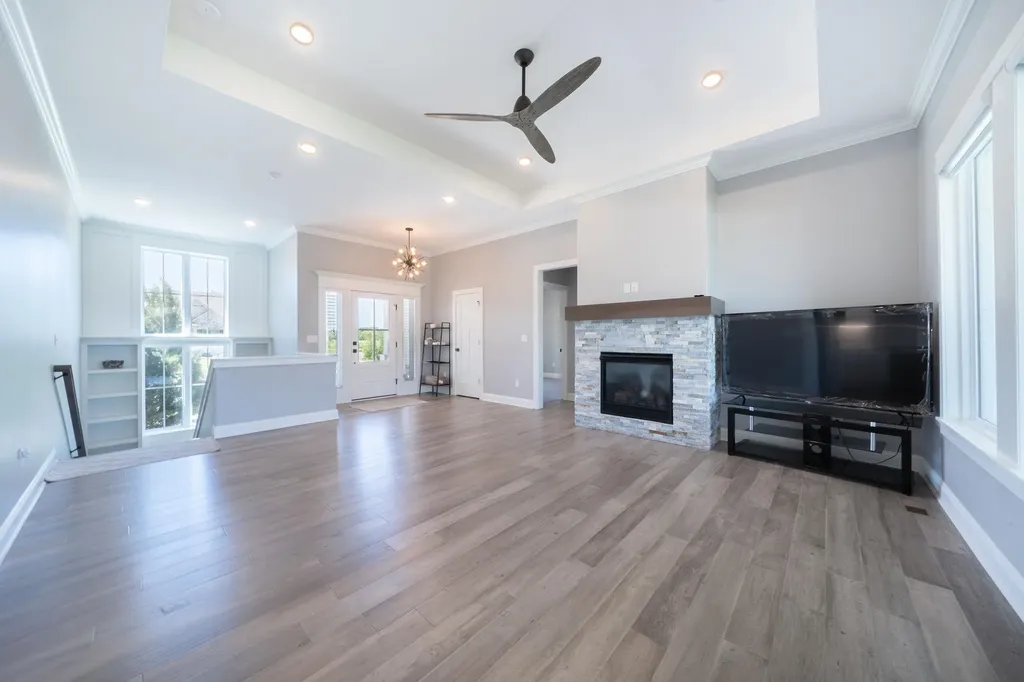 1604 N Shadow Rock Drive Andover KS 67002