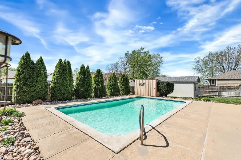 405 Richard Road Goddard KS 67052