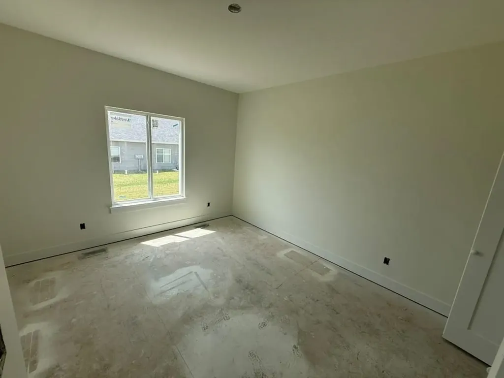 5073 N Toben Drive Bel Aire KS 67226