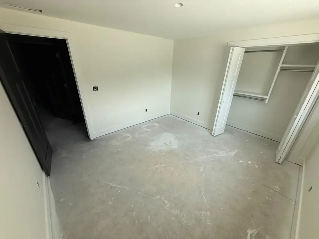 5073 N Toben Drive Bel Aire KS 67226
