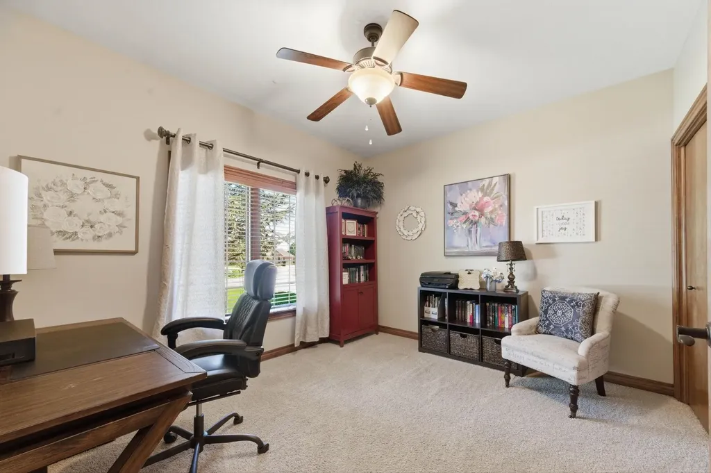 1809 N Glen Wood Circle Wichita KS 67230