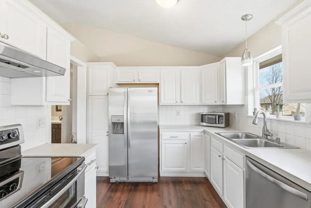 4413 E Falcon Street Wichita KS 67220
