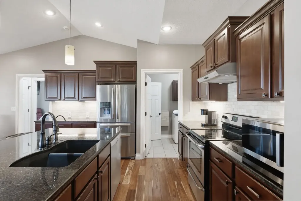 1406 S Alden Wichita KS 67230