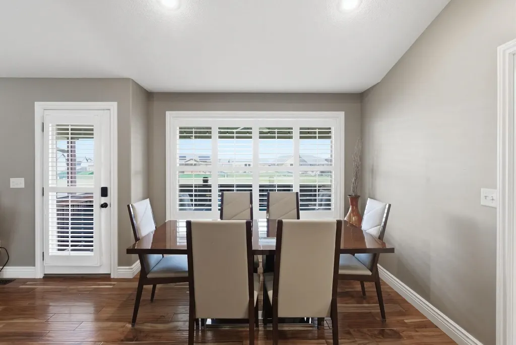 1406 S Alden Wichita KS 67230