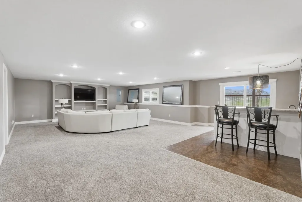 1406 S Alden Wichita KS 67230