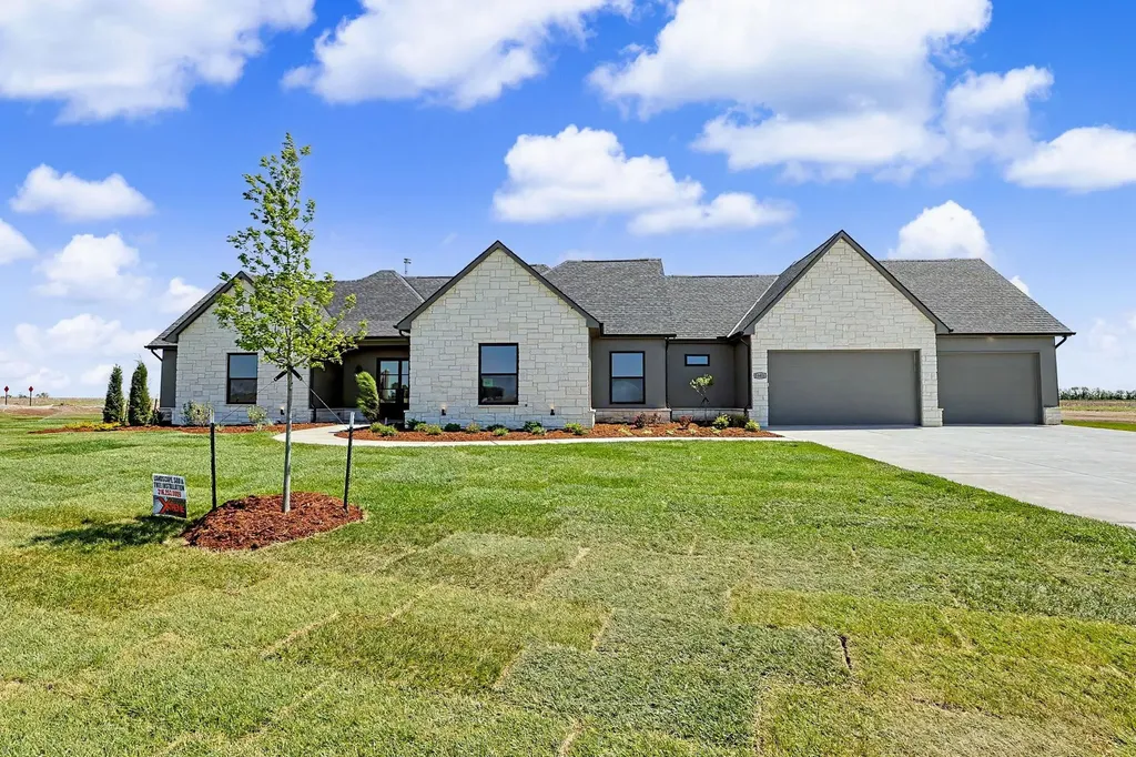 24411 W Stone Bottom Street Goddard KS 67052