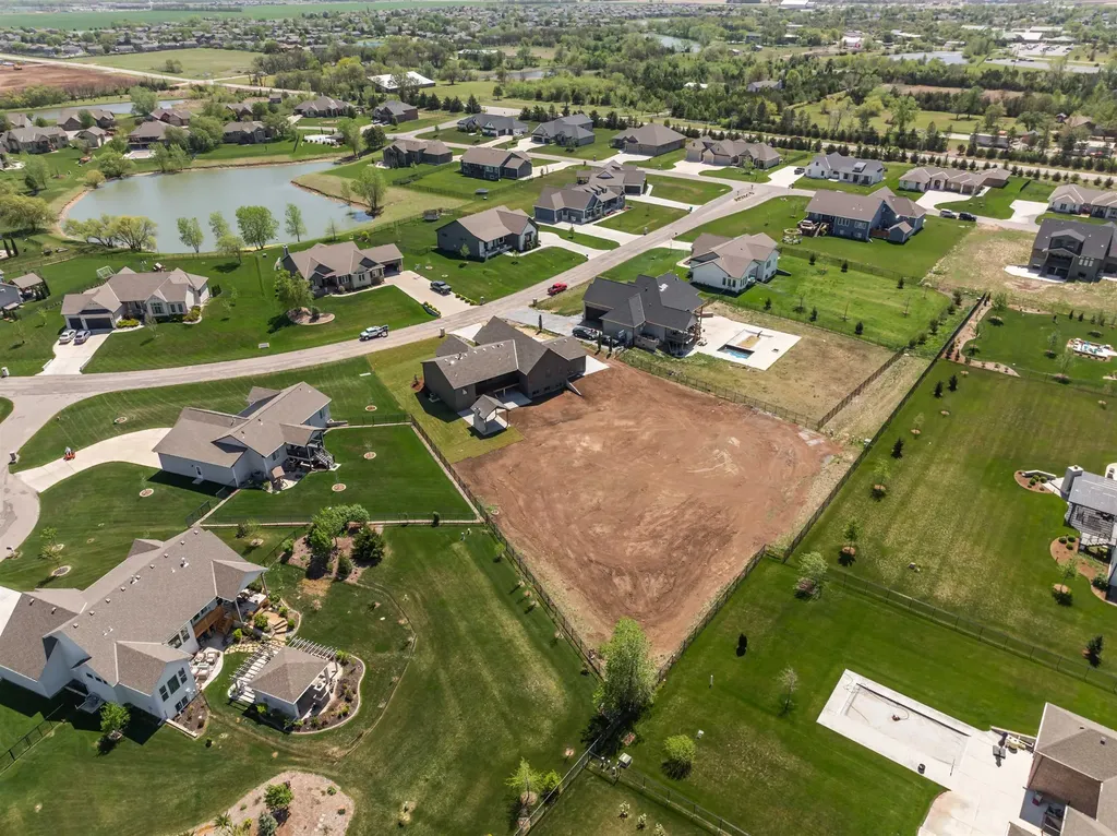 2013 N Clearstone Street Goddard KS 67052-8661
