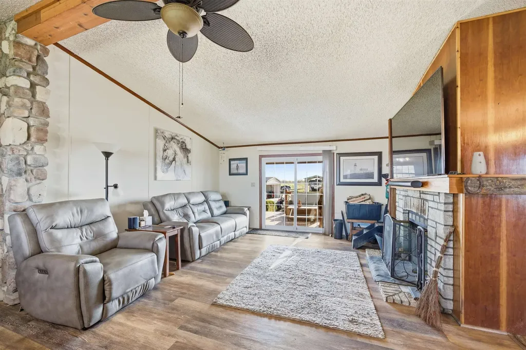12026 N 39th Street W Sedgwick KS 67135