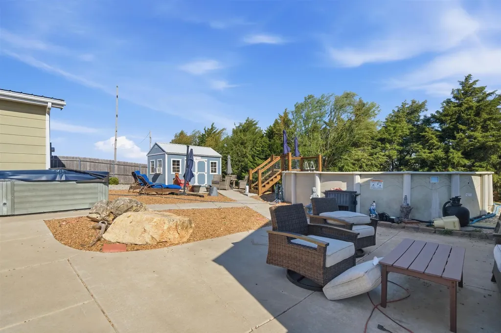 12026 N 39th Street W Sedgwick KS 67135