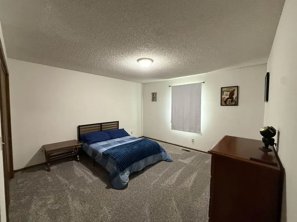 6658 S Bedford Circle Derby KS 67037