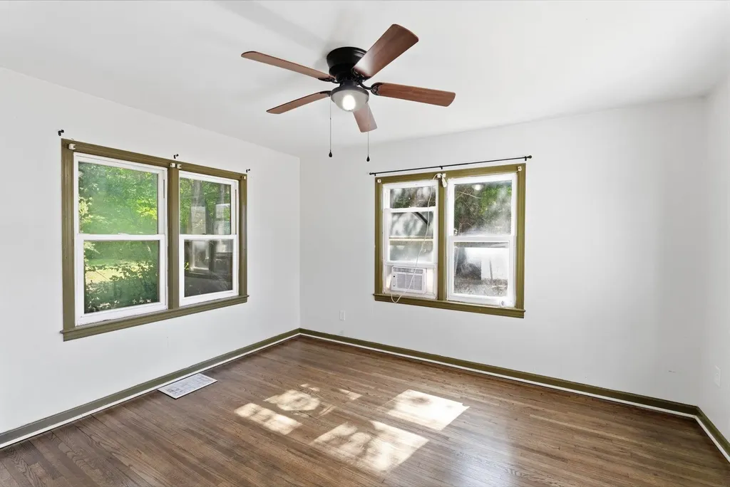 1204 N Oliver Avenue Wichita KS 67208