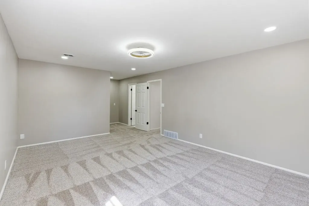 251 N Post Oak Road Wichita KS 67206