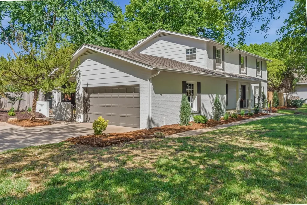 251 N Post Oak Road Wichita KS 67206