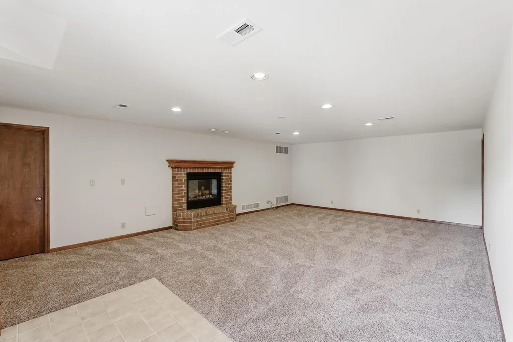 12740 E Bradford Circle Wichita KS 67206