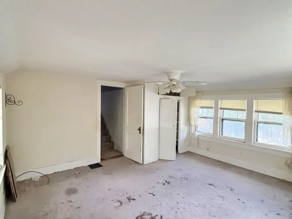 422 W 23rd Avenue Hutchinson KS 67502