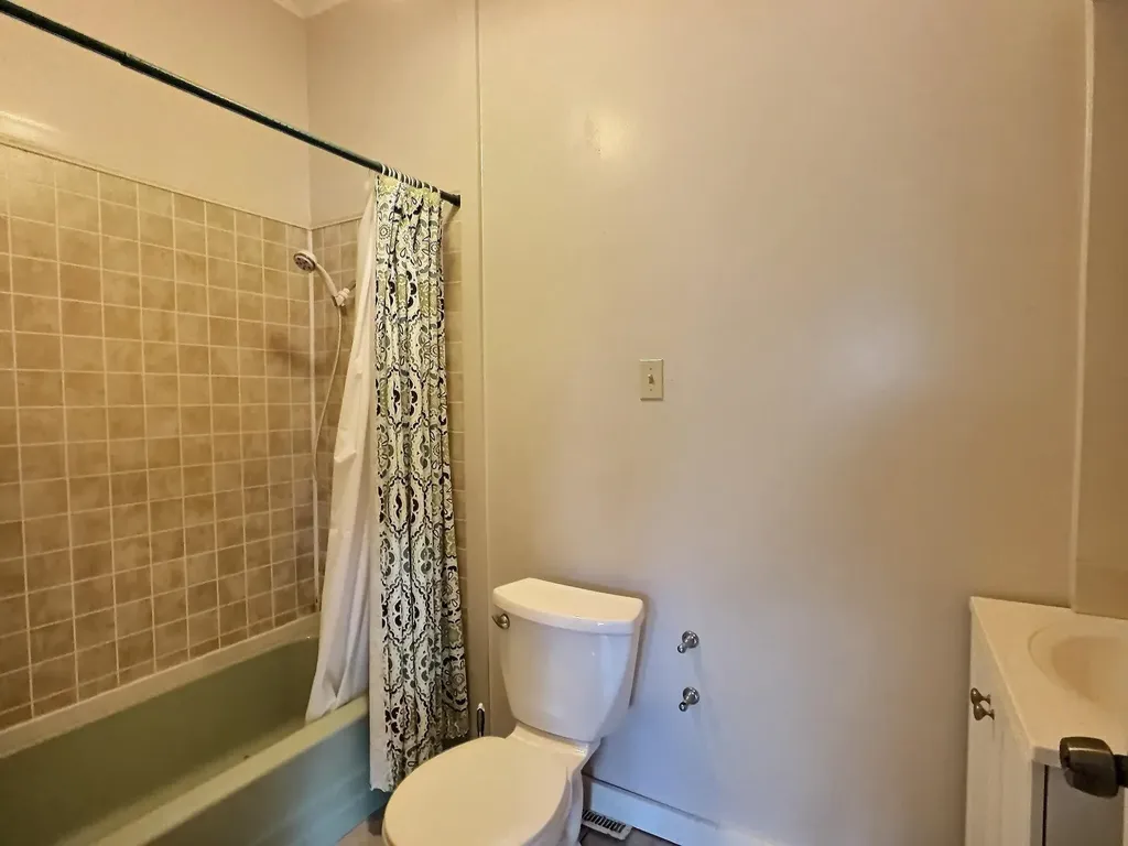 422 W 23rd Avenue Hutchinson KS 67502