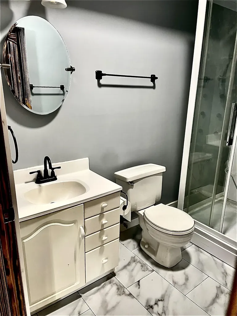 904 E 5th Avenue Winfield KS 67156