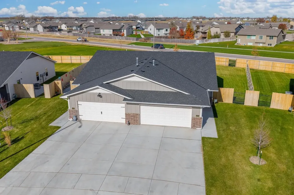 11828 W Graber Court Wichita KS 67215