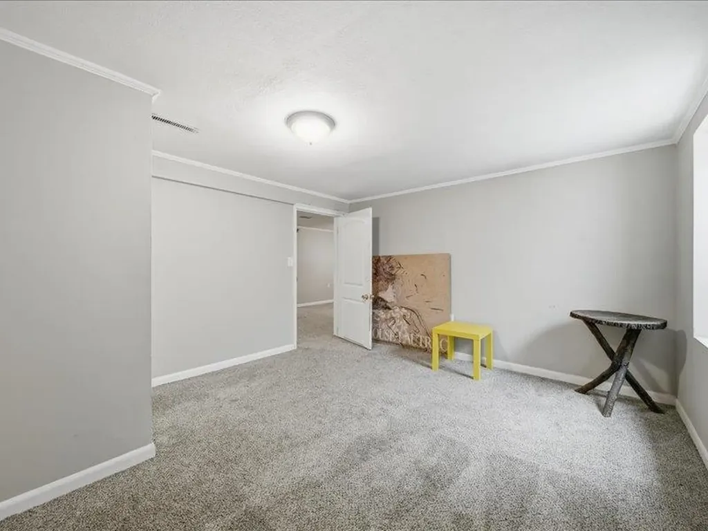 1647 N Clarence Wichita KS 67203