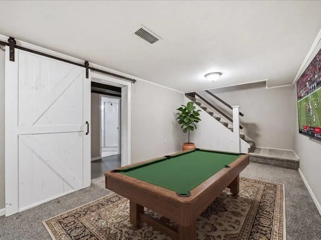 1647 N Clarence Wichita KS 67203