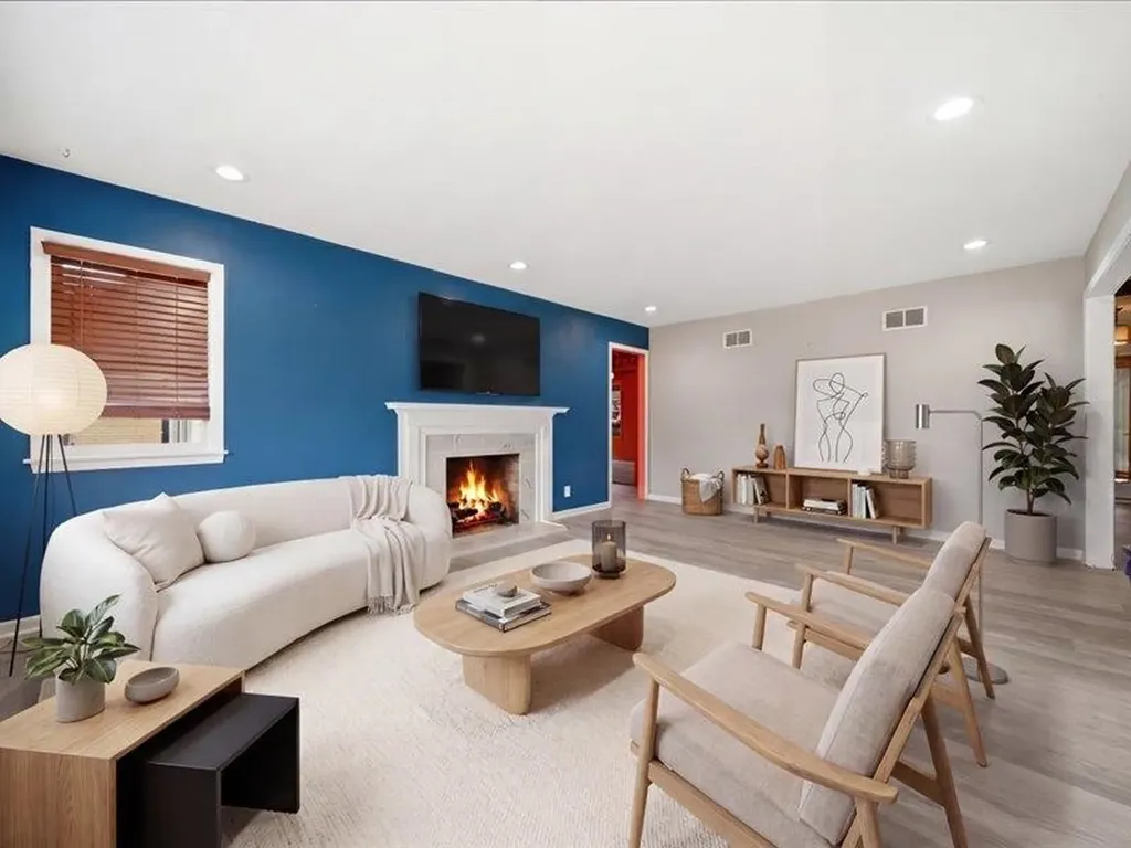 1647 N Clarence Wichita KS 67203