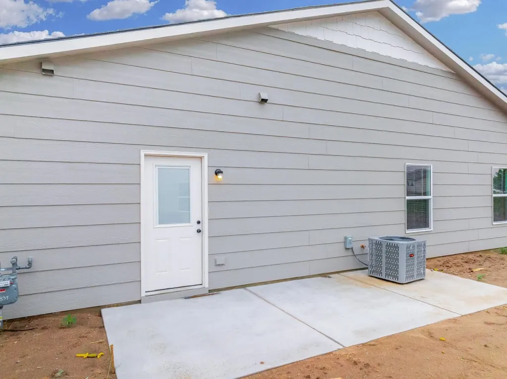 2869 S Cedar Crest Court Wichita KS 67215