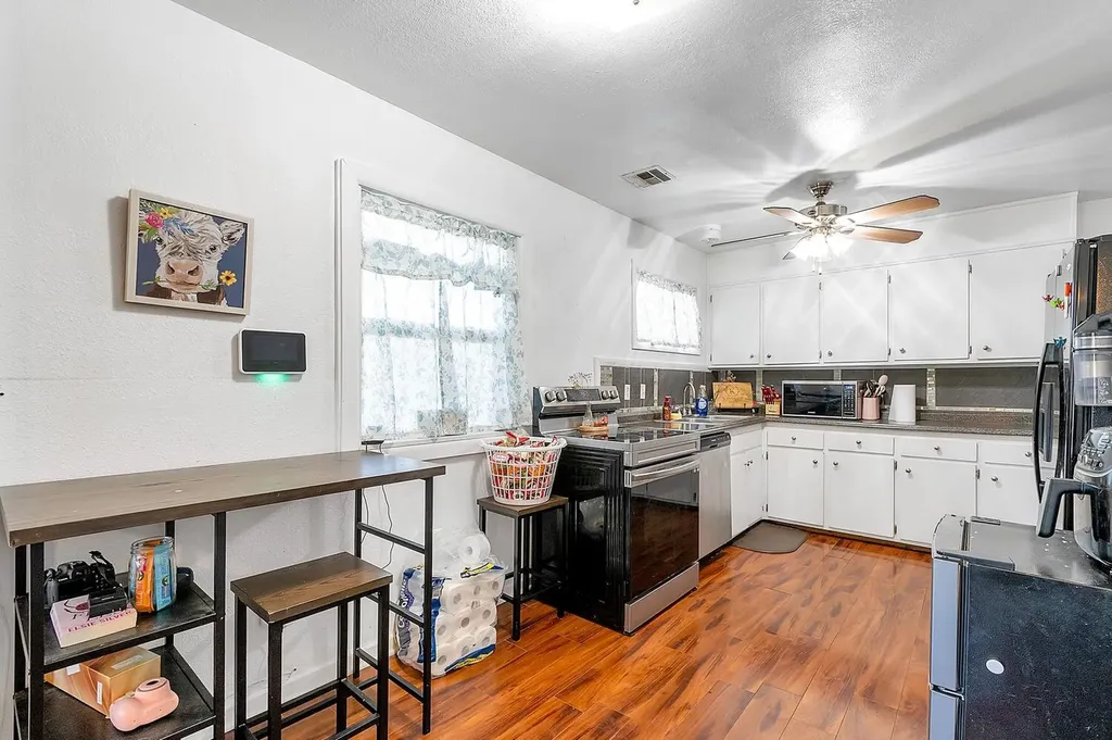 760 S Baltimore Avenue Derby KS 67037-1254