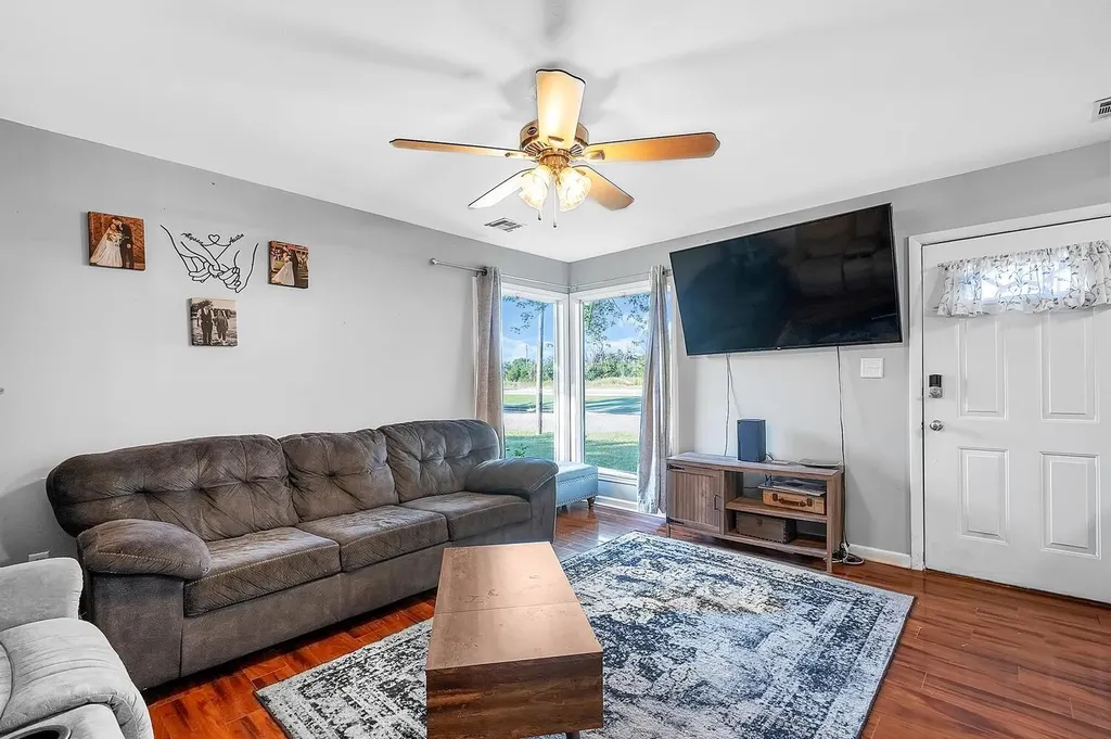 760 S Baltimore Avenue Derby KS 67037-1254