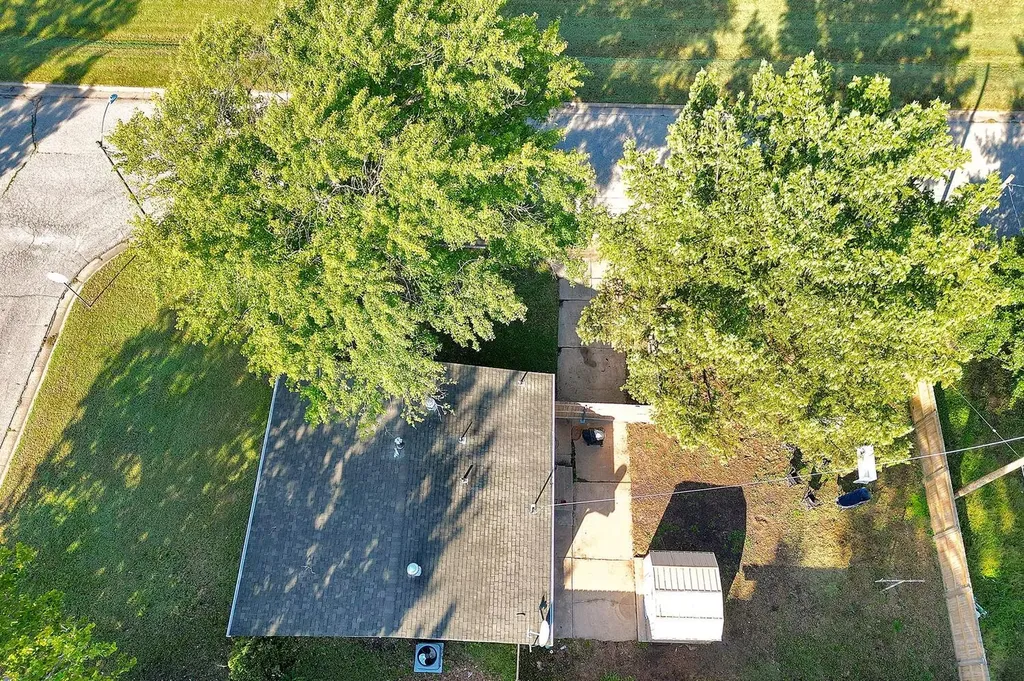 760 S Baltimore Avenue Derby KS 67037-1254