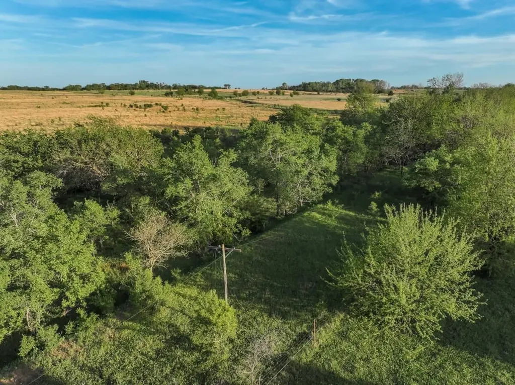 000 S Broadacres Road Pretty Prairie KS 67570
