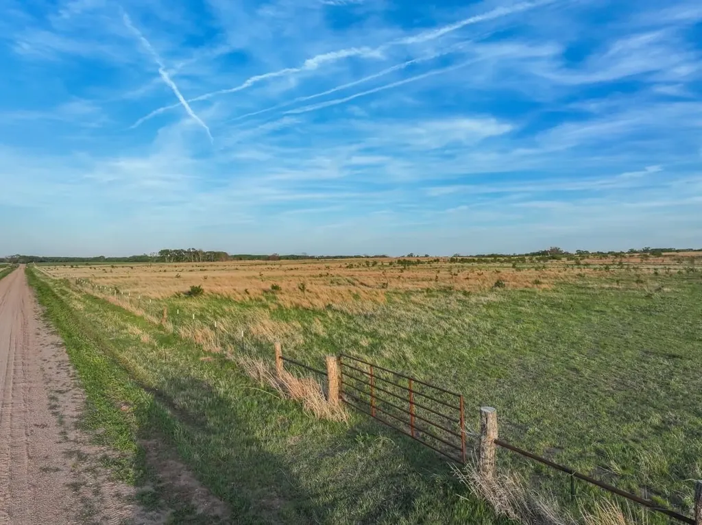 000 S Broadacres Road Pretty Prairie KS 67570