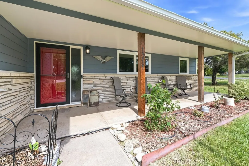 1311 S Seville Wichita KS 67209