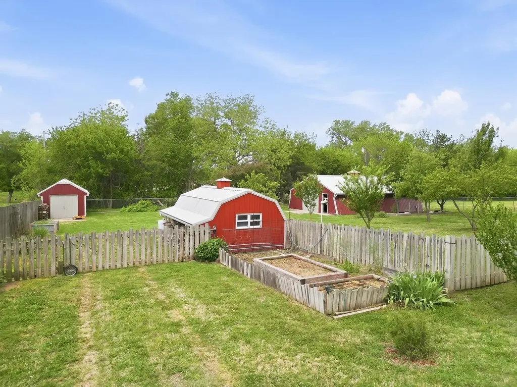 1311 S Seville Wichita KS 67209