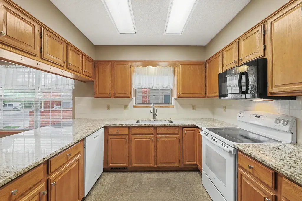3019 N Bramblewood Street Wichita KS 67226