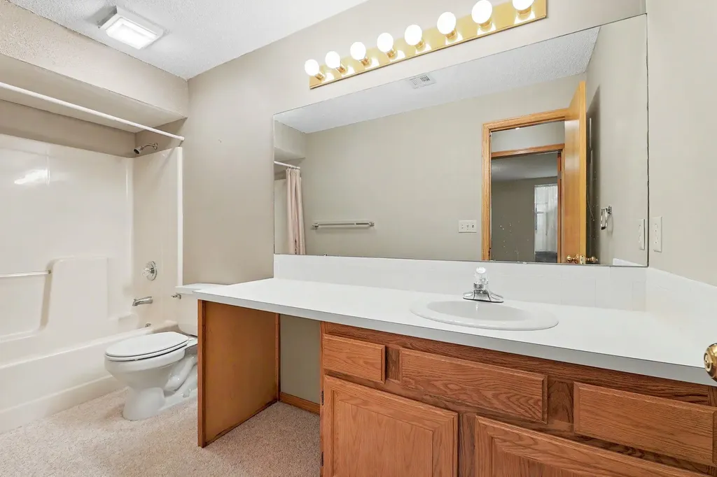 3019 N Bramblewood Street Wichita KS 67226